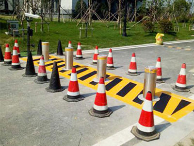 遠(yuǎn)通駕校采購路錐路障